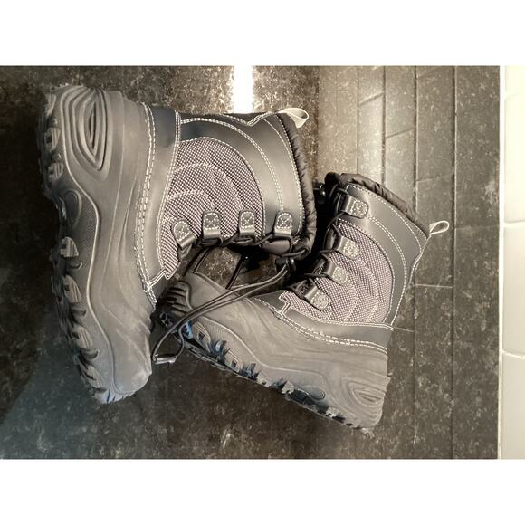 the North face Alpenglow snow winter boots US size 2 kids unisex waterproof Blk - Picture 7 of 8